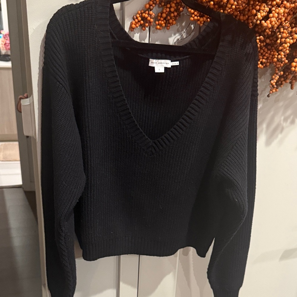Good American Black V-Neck Sweater